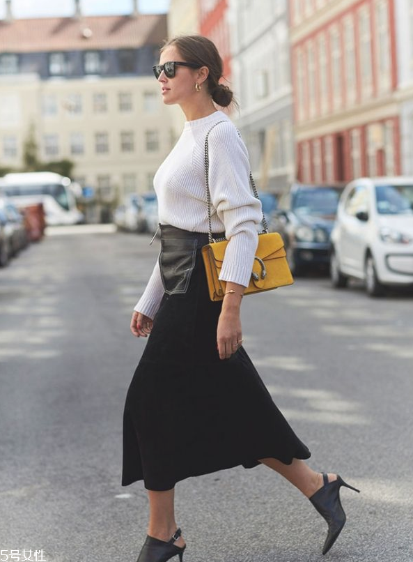 上身瘦下身胖怎么穿衣？穿裙子最遮肉