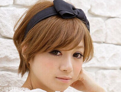 短發(fā)怎么做新娘造型？編發(fā)好看又簡(jiǎn)單