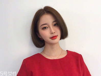 圓臉妹子適合什么發(fā)型？短發(fā)更能突顯氣質(zhì)
