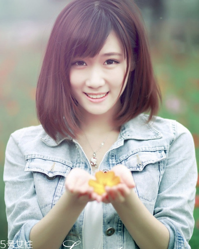 圓臉有劉海好還是沒有劉海好？頭發(fā)少又細(xì)不適合短發(fā)