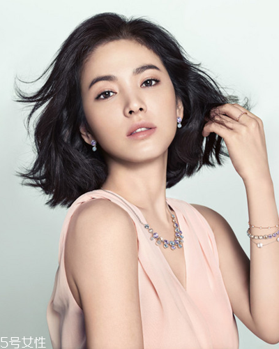 宋慧喬同款短發(fā)造型 讓你更加知性?xún)?yōu)雅