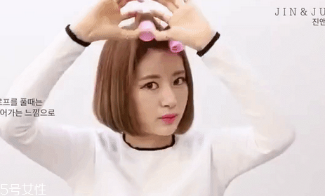 李圣經(jīng)同款短發(fā)怎么打理？吹頭發(fā)的時(shí)候盡量吹發(fā)根