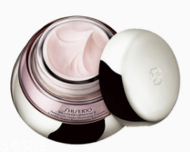 抗老面霜幾歲開始用？出現(xiàn)肌膚衰老問題時(shí)用