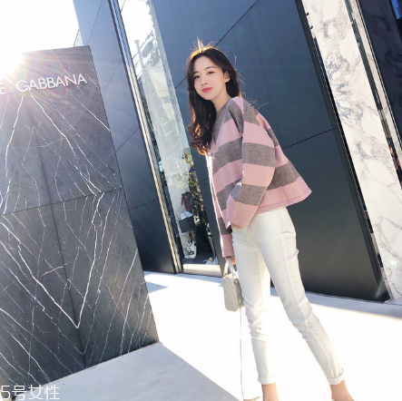 毛衣怎么晾曬不變形？巧用身邊小物品