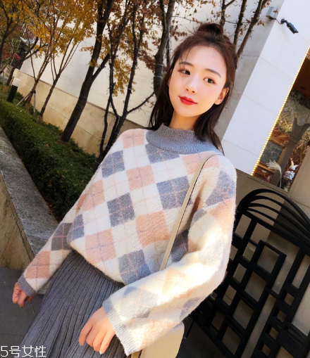 毛衣買長了怎么改短？這樣就能輕松解決