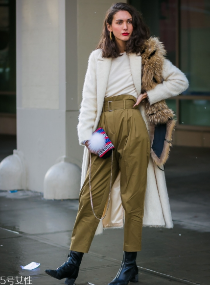 屁股大的女生穿什么褲子好看？這樣穿顯瘦又有氣質(zhì)