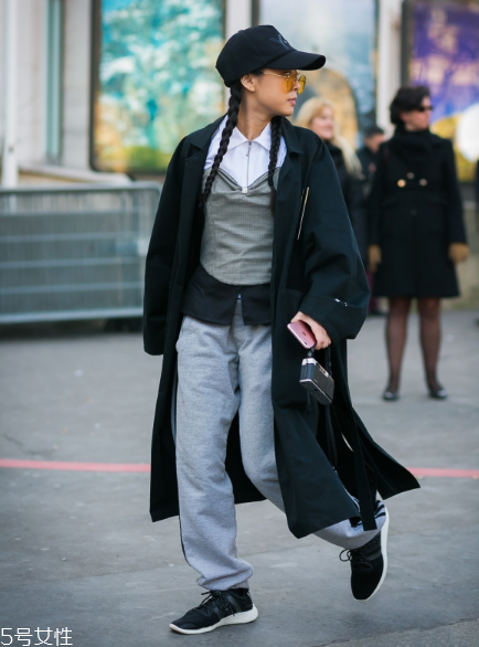 屁股大的女生穿什么褲子好看？這樣穿顯瘦又有氣質(zhì)