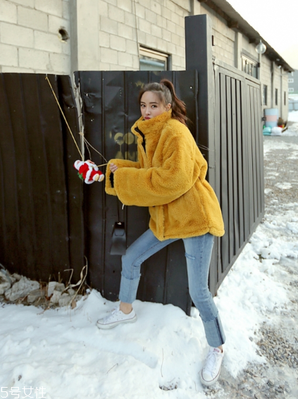 蘋果型身材冬天怎么穿？這幾件單品趕緊get起來(lái)