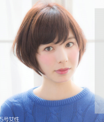 發(fā)量多女生適合什么發(fā)型？形象百變的你