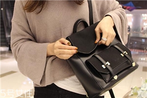 2018流行什么款式雙肩包？出街玩耍的標配