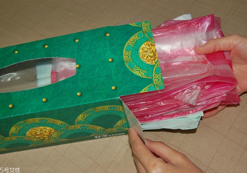 塑料袋收納妙招圖解 4個收納小技巧 塑料袋收納妙招圖解 4個收納小技巧