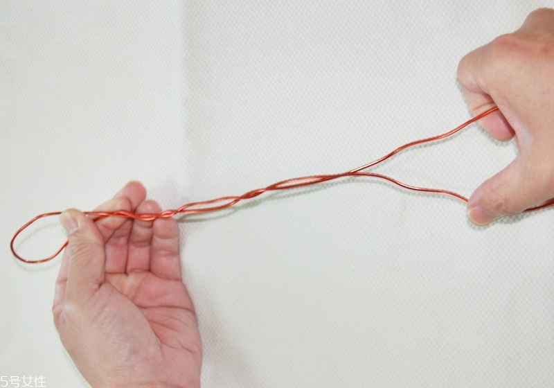 塑料袋收納妙招圖解 4個收納小技巧 塑料袋收納妙招圖解 4個收納小技巧