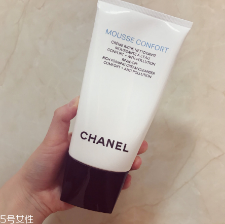 vidivici洗面奶和香奈兒洗面奶哪個好用 vidivici洗面奶和香奈兒洗面奶哪個好用