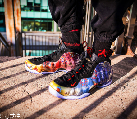 nike air foamposite one cny新年煙花噴開(kāi)箱測(cè)評(píng)