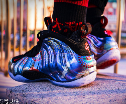 nike air foamposite one cny新年煙花噴開(kāi)箱測(cè)評(píng)
