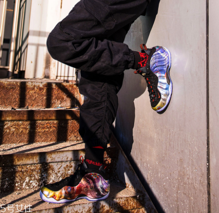 nike air foamposite one cny新年煙花噴開(kāi)箱測(cè)評(píng)