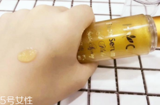 臉上有斑點怎么去除？食療/精華/面膜三管齊下