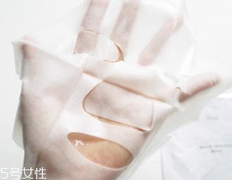 臉上有斑點怎么去除？食療/精華/面膜三管齊下