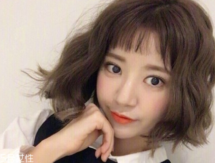 短發(fā)可以燙什么發(fā)型？聽(tīng)說(shuō)這些短發(fā)可以瘦臉