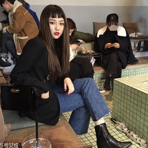 二次元?jiǎng)⒑＿m合什么發(fā)型？讓你個(gè)性十足