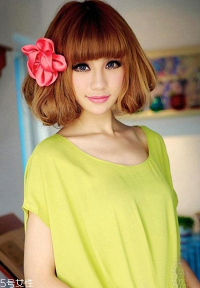 短發(fā)可以燙什么發(fā)型？聽(tīng)說(shuō)這些短發(fā)可以瘦臉