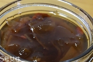 冰糖雪梨膏孕婦能吃嗎？孕婦吃冰糖雪梨膏適量最好