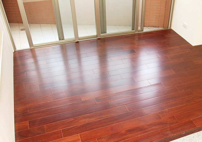 過期的酒可以托地嗎 這些食材托地適合木地板 過期的酒可以托地嗎 這些食材托地適合木地板