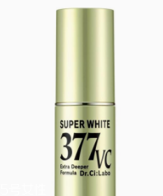 冬天美白擦什么護膚品？美白精華最管用