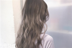 顯白的棕色系發(fā)色有哪些？棕色系發(fā)色大盤點(diǎn)