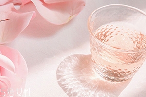 且聽(tīng)風(fēng)吟玫瑰酒好喝嗎？哪里買？