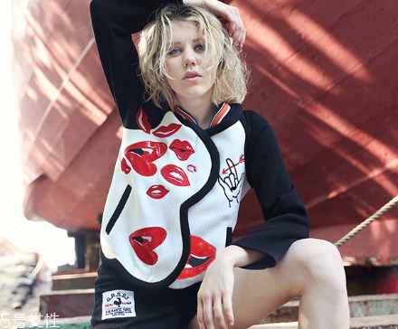 運(yùn)動(dòng)外套怎么搭配？打造活力氧氣女孩