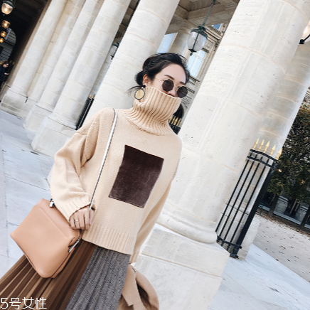 絲絨毛衣怎么搭配？優(yōu)雅氣質(zhì)全靠它