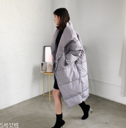 2018流行什么款式的羽絨服？這些羽絨服冬日必備