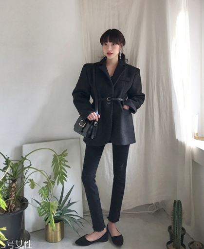 毛呢西裝如何搭配？各種風格隨意切換