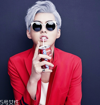 2022最流行發(fā)型顏色男生？男生潮流發(fā)型