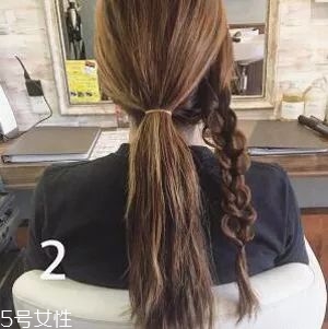 女生冬天長(zhǎng)發(fā)怎么編好看？長(zhǎng)發(fā)妹紙才懂得的痛