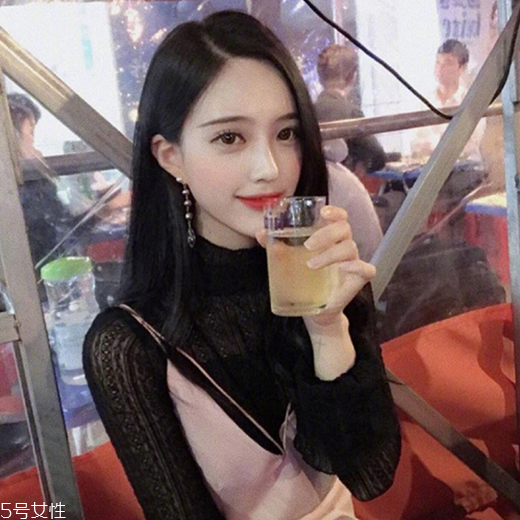 2022年最流行的中長(zhǎng)發(fā) 論發(fā)型的重要性 2022年最流行的中長(zhǎng)發(fā) 論發(fā)型的重要性