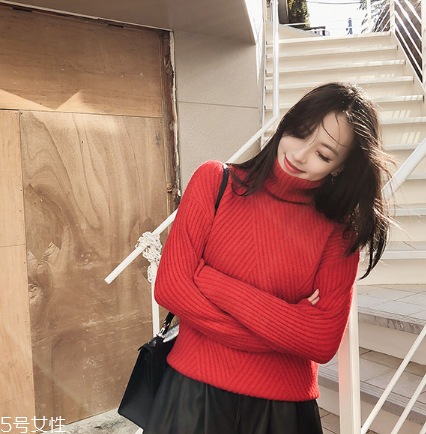 毛衣上的紅酒怎么去除？沾上紅酒要立即處理