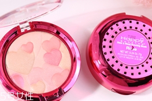 腮紅和眼影可以通用嗎？原來眼影還可以當(dāng)腮紅