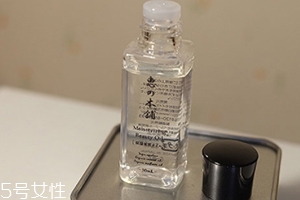 惠之本鋪美容油怎么用？秒殺haba的角鯊?fù)槊廊萦?><p><strong>惠之本鋪美容油怎么用？秒殺haba的角鯊?fù)槊廊萦?/strong></p></a></li> 	     </ul>
		</div>
	   <div   id=