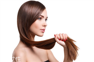 頭發(fā)靜電多是怎么回事？頭發(fā)容易油不是濕氣重