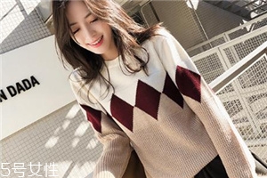 毛衣沾上油漆怎么去除？清涼油就能解決