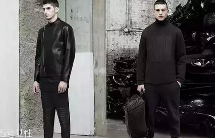 男生頭發(fā)稀疏適合什么發(fā)型？圓形劉海很好看