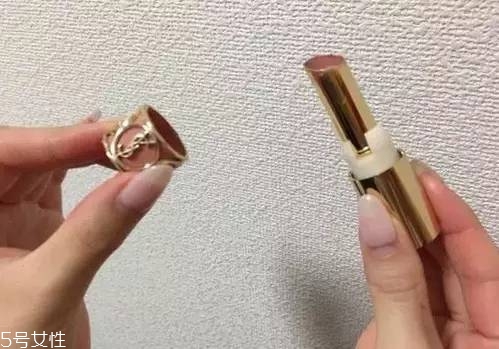 如何選擇口紅色號？口紅必不可少