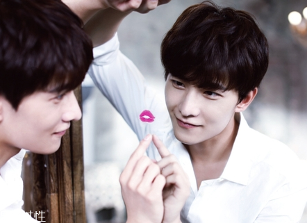 嬌蘭親親567是什么顏色？活色生香吻的秘訣