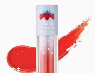 什么口紅色號(hào)顯牙白？六款真正讓你唇紅齒白的口紅