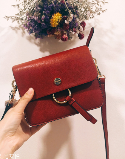 parfois是什么牌子？絕不會(huì)撞的西班牙小潮包