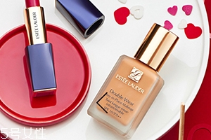 雅詩(shī)蘭黛是法國(guó)的還是美國(guó)的？