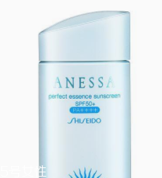 經(jīng)期怎么護(hù)膚保養(yǎng)皮膚？4招教你搞定經(jīng)期肌膚問(wèn)題