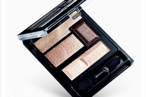 彩妝盤都有什么？小巧輕便型彩妝盤適合日常